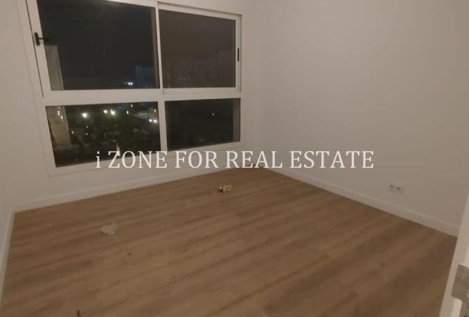 8303988 - Property Image 3