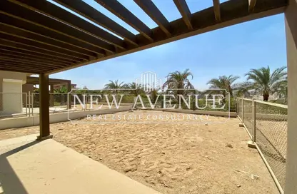Villa - 4 Bedrooms - 5 Bathrooms for sale in Palm Hills New Cairo - 5th Settlement Compounds - The 5th Settlement - New Cairo City - Cairo
