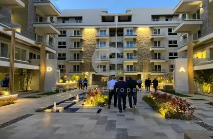 Apartment - 2 Bedrooms - 3 Bathrooms for sale in Mountain View iCity - 5th Settlement Compounds - The 5th Settlement - New Cairo City - Cairo