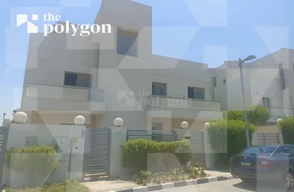 فيلا - 4 غرف نوم - 4 حمامات للبيع في كليوباترا سكوير - محور 26 يوليو - مدينة 6 أكتوبر - الجيزة فيلا - 4 غرف نوم - 4 حمامات للبيع في كليوباترا سكوير - محور 26 يوليو - مدينة 6 أكتوبر - الجيزة