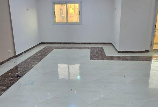 8098935 - Property Image 3