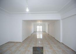 شقة - 3 غرف نوم - 3 حمامات for للايجار in شارع مصطفي ماهر - جليم - حي شرق - الاسكندرية