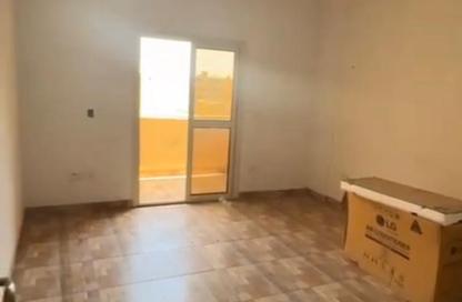Apartment - 3 Bedrooms - 3 Bathrooms for rent in El Yasmeen 1 - El Yasmeen - New Cairo City - Cairo
