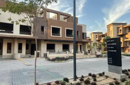 Townhouse - 3 Bedrooms - 3 Bathrooms for sale in New Giza - Cairo Alexandria Desert Road - 6 October City - Giza