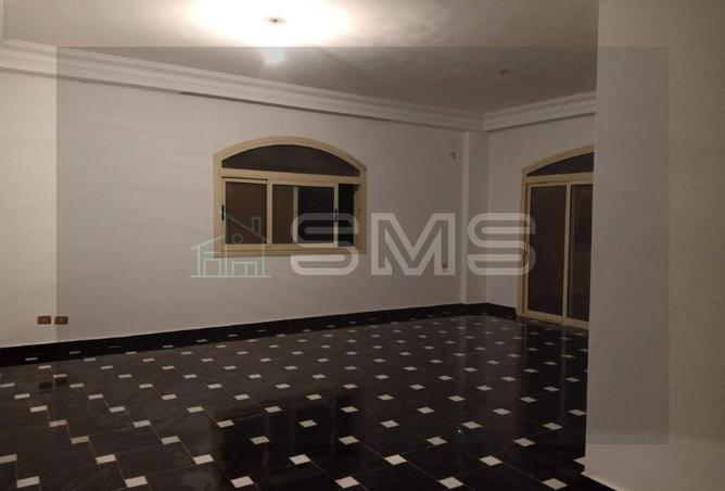 8078879 - Property Image 3