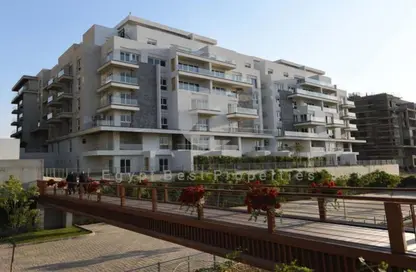 Apartment - 3 Bedrooms - 2 Bathrooms for sale in Mountain View iCity - 5th Settlement Compounds - The 5th Settlement - New Cairo City - Cairo