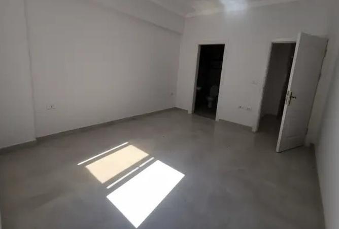 8159569 - Property Image 2