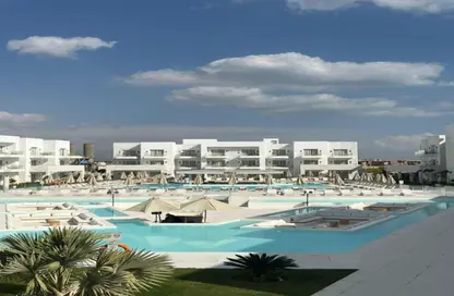 Chalet - 2 Bedrooms - 2 Bathrooms for sale in Azha North - Ras Al Hekma - North Coast