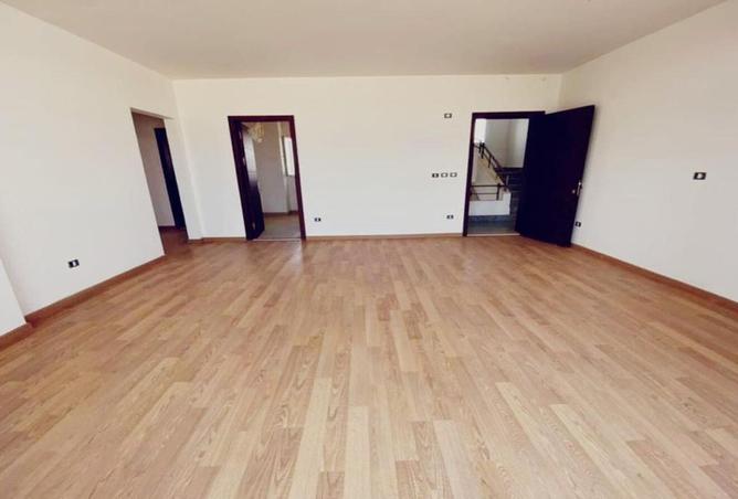 8341521 - Property Image 3