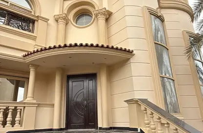 Villa - 7+ Bedrooms - 7 Bathrooms for sale in Golden Heights 2 - New Cairo City - Cairo