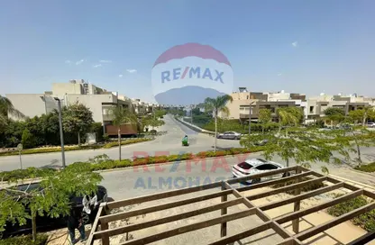 Townhouse - 4 Bedrooms - 5 Bathrooms for sale in Palm Hills WoodVille - Al Wahat Road - 6 October City - Giza