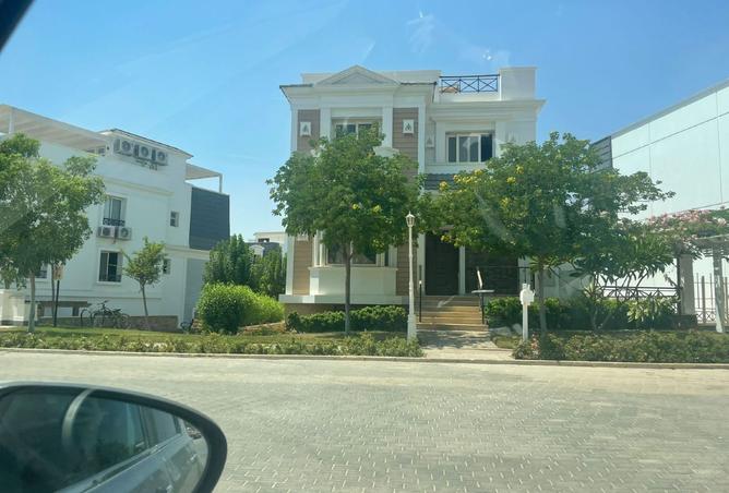 8404246 - Property Image 2