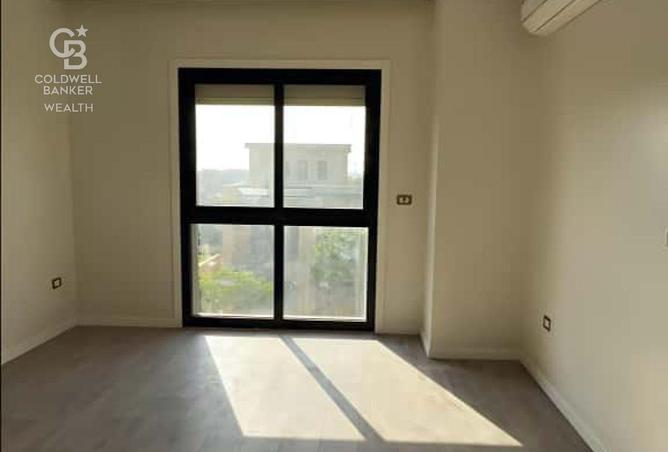 8372506 - Property Image 2