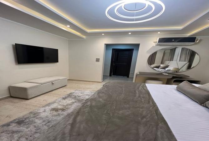 8078833 - Property Image 2
