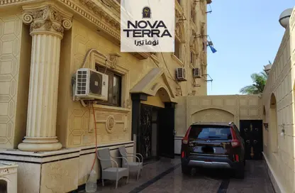 Villa - 7+ Bedrooms - 7+ Bathrooms for sale in West Somid Road - West Somid - 6 October City - Giza