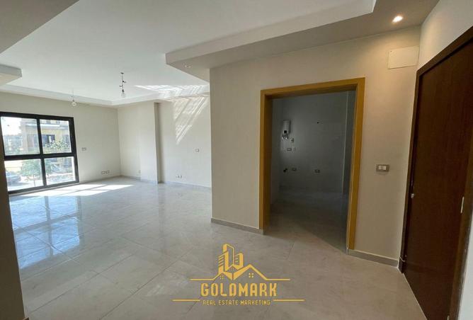 8325548 - Property Image 2