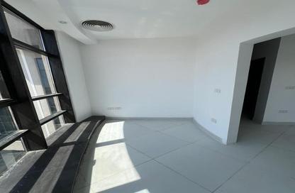 Office Space - Studio - 1 Bathroom for rent in East Hill - 5th Settlement Compounds - The 5th Settlement - New Cairo City - Cairo