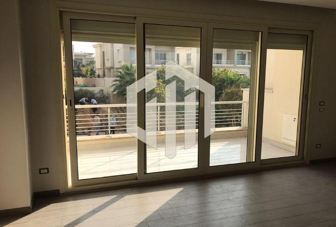 8382932 - Property Main Image