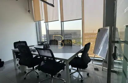 مكتب عمل جماعي - استوديو - 2 حمامات للايجار في كايرو فيستيفال سيتى - المستثمرين الشمالية - مدينة القاهرة الجديدة - القاهرة