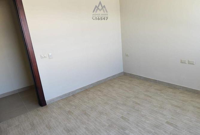 8484264 - Property Image 2