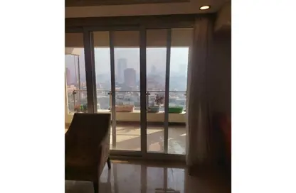 شقة - 3 غرف نوم - 3 حمامات للايجار في شارع نادي الزمالك - المهندسين - الجيزة