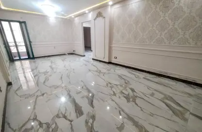 Apartment - 3 Bedrooms - 2 Bathrooms for rent in Mohamed Fawzy Moaz St. - Smouha - Hay Sharq - Alexandria Apartment - 3 Bedrooms - 2 Bathrooms for rent in Mohamed Fawzy Moaz St. - Smouha - Hay Sharq - Alexandria