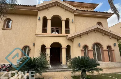 Villa - 5 Bedrooms - 4 Bathrooms for rent in Madinaty - Cairo