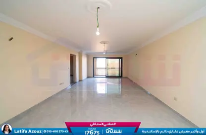 شقة - 3 غرف نوم - 3 حمامات للبيع في سموحة - حي شرق - الاسكندرية