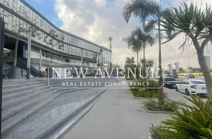 Retail - Studio - 1 Bathroom for rent in Sway Mall - Mohamed Naguib Axis - North Investors Area - New Cairo City - Cairo