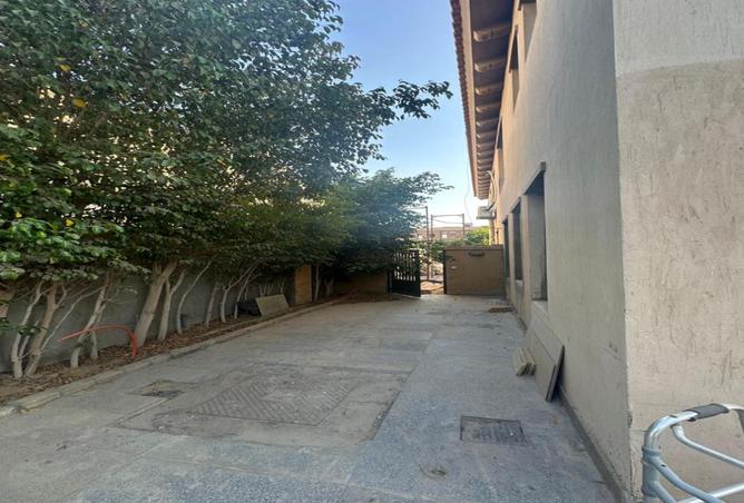 8001210 - Property Image 3