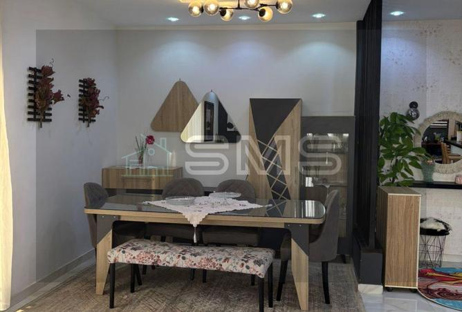 8184569 - Property Image 2