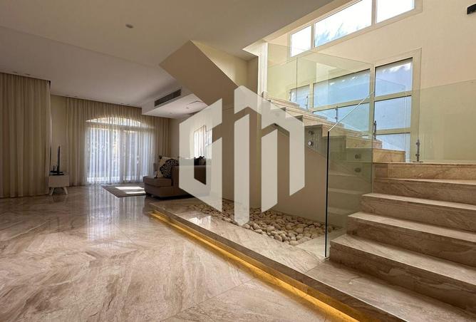 7921182 - Property Image 2