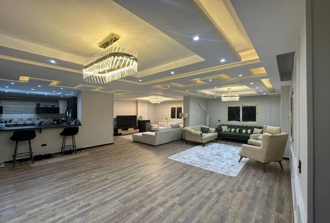 8253417 - Property Main Image