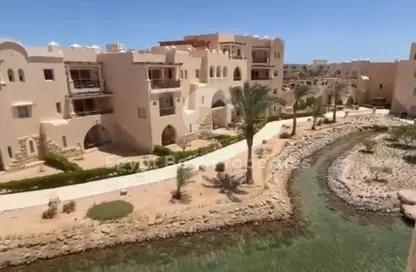 دوبلكس - 3 غرف نوم - 3 حمامات للبيع في جولف تاون – مارينا إديشن - سوما باى - سفاجا - الغردقة - محافظة البحر الاحمر