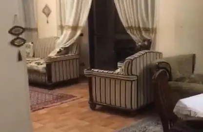 Apartment - 2 Bedrooms - 1 Bathroom for sale in Zakaria Othman St. - 8th Zone - Nasr City - Cairo