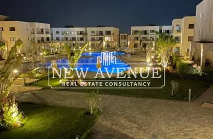 Chalet - 2 Bedrooms - 2 Bathrooms for sale in Azha - Al Ain Al Sokhna - Suez