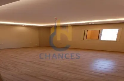 Apartment - 3 Bedrooms - 2 Bathrooms for sale in Suleiman Al Halabi St. - El Banafseg 11 - El Banafseg - New Cairo City - Cairo