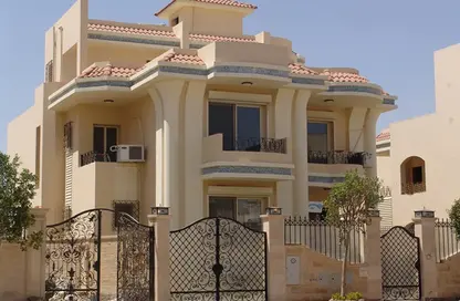 Villa - 6 Bedrooms - 6 Bathrooms for sale in Golden Heights - North Investors Area - New Cairo City - Cairo