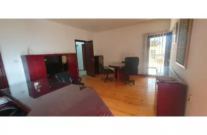 Office Space - Studio - 3 Bathrooms for rent in Ahmed Hosny St. - 1st Zone - Nasr City - Cairo