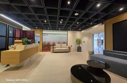 مساحات مكتبية - استوديو - 1 حمام للايجار في شارع ال ٩٠ الجنوبي - شارع التسعين الجنوبي - التجمع الخامس - مدينة القاهرة الجديدة - القاهرة
