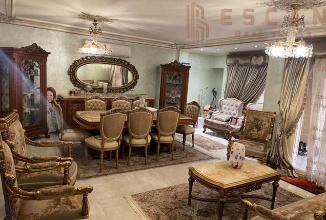 8421028 - Property Image 2