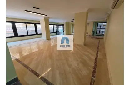 Office Space - Studio - 5 Bathrooms for rent in Degla - Hay El Maadi - Cairo