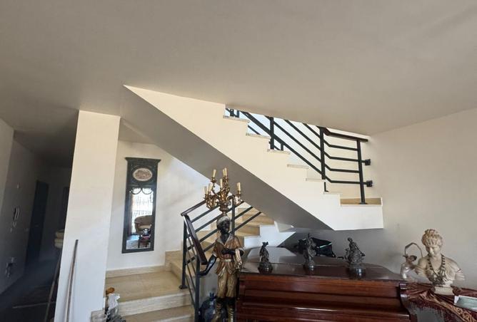 8170112 - Property Image 2