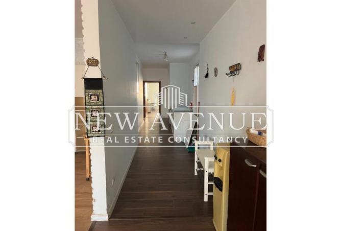 8206689 - Property Image 2