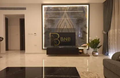 شقة - 3 غرف نوم - 2 حمامات للايجار في جاليريا  مون فالى - المستثمرين الجنوبية - مدينة القاهرة الجديدة - القاهرة