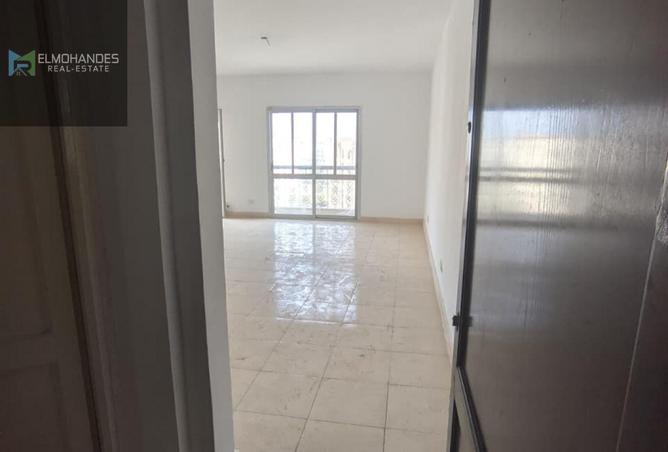 8342678 - Property Image 3