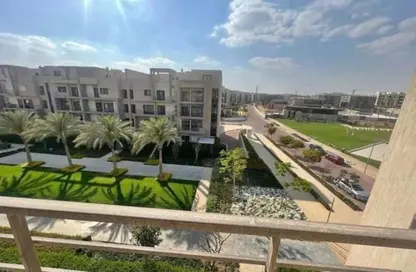 (بنتهاوس  (روف - 3 غرف نوم - 3 حمامات للبيع في مون ريزيدنس - فيفث سكوير - التجمع الخامس - مدينة القاهرة الجديدة - القاهرة