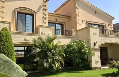 Villa - 5 Bedrooms - 4 Bathrooms for sale in Swan Lake - The 1st Settlement - New Cairo City - Cairo