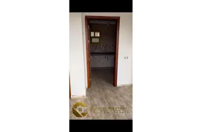 سطح - غرفة نوم - 1 حمام للايجار في مدينة الخمائل - كمبوندات الشيخ زايد - الشيخ زايد - الجيزة