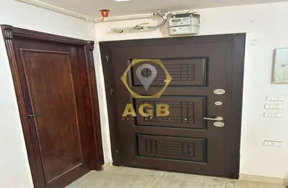 شقة - 3 غرف نوم - 2 حمامات للبيع في البوابة الاولي - خوفو - حدائق الاهرام - الجيزة